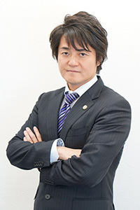 弁護士　宮崎晃